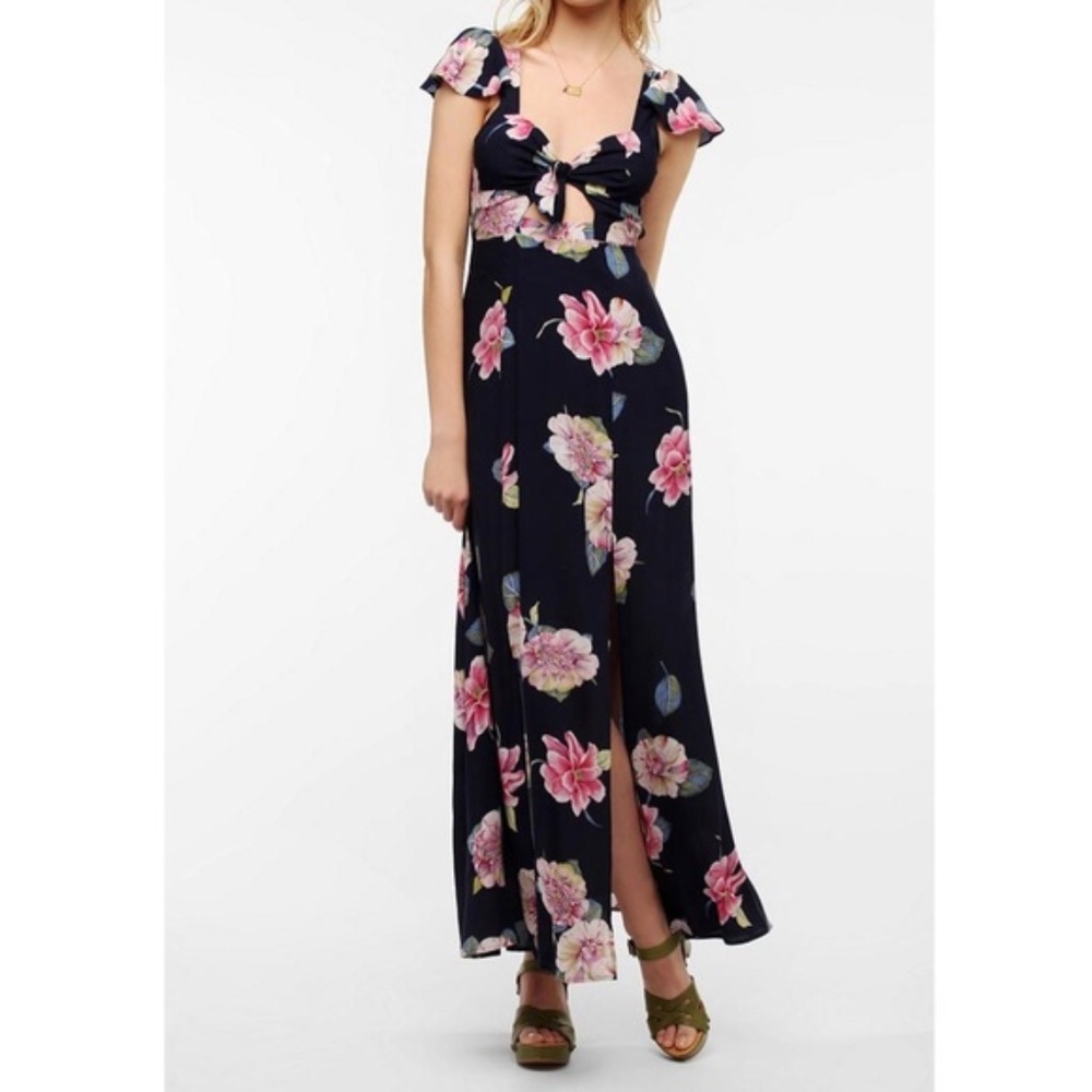 Floral maxi dress with cutouts